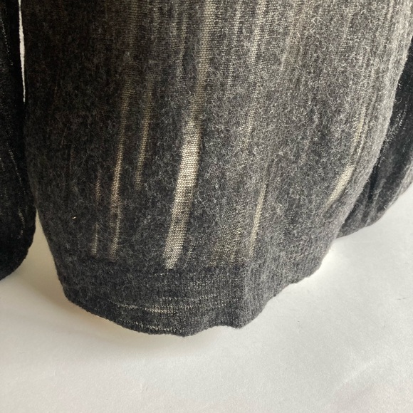 New Armani Exchange Black Grey Wool Nylon Acrylic V-Neck Pullover size XL. - Picture 12 of 16